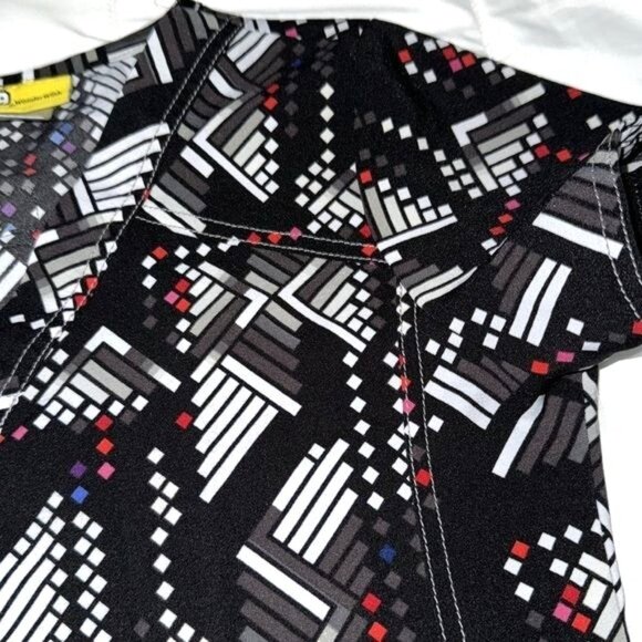 WonderWink Womens XS Geometric Print Scrub Top Black & White - Picture 4 of 8
